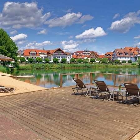Seehotel Niedernberg - Das Dorf Am See Exterior foto