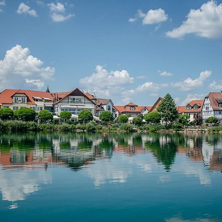 Seehotel Niedernberg - Das Dorf Am See Exterior foto